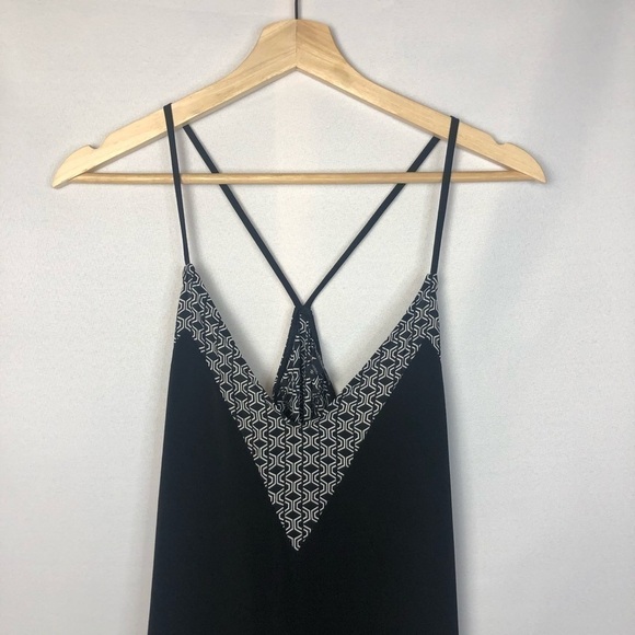 Express Black V-Neck White Trim Spaghetti Strap Tank Top M - Picture 2 of 5